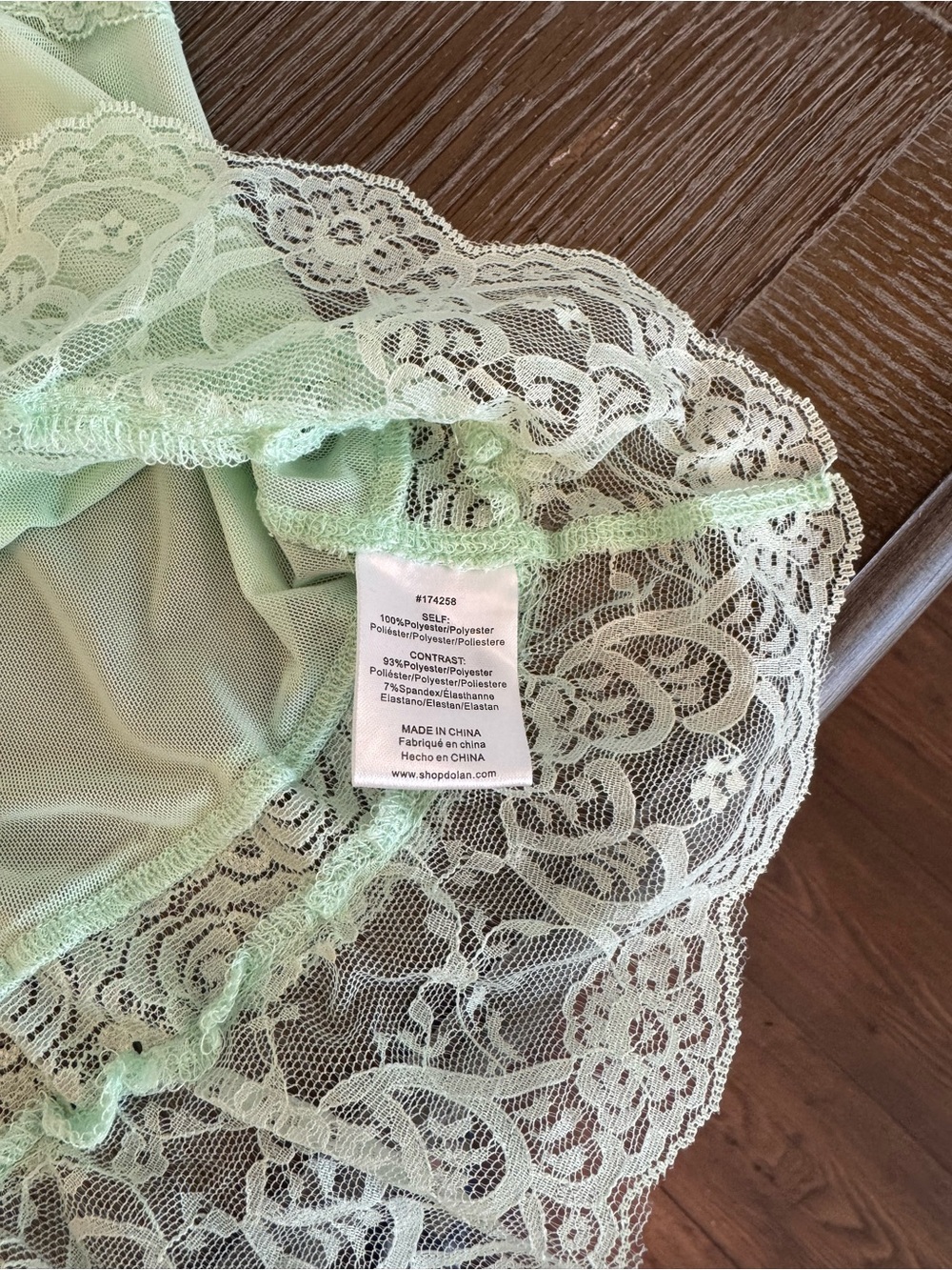 New Without Tags Anthropology Sheer Lace-Trim Mint Green Women’s Top - Picture 9 of 9